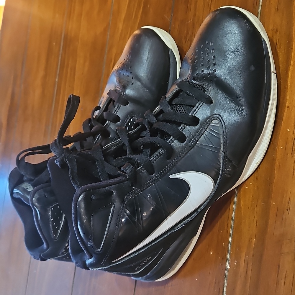 🐺 NIKE SNEAKERS - Picture 1 of 11